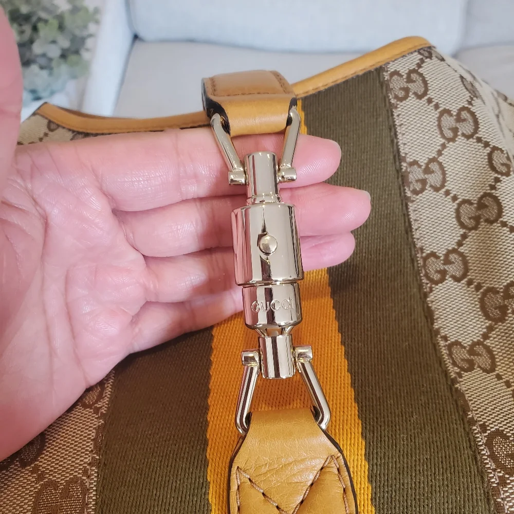 Brand new Gucci Jackie purse - Picture 5 of 15